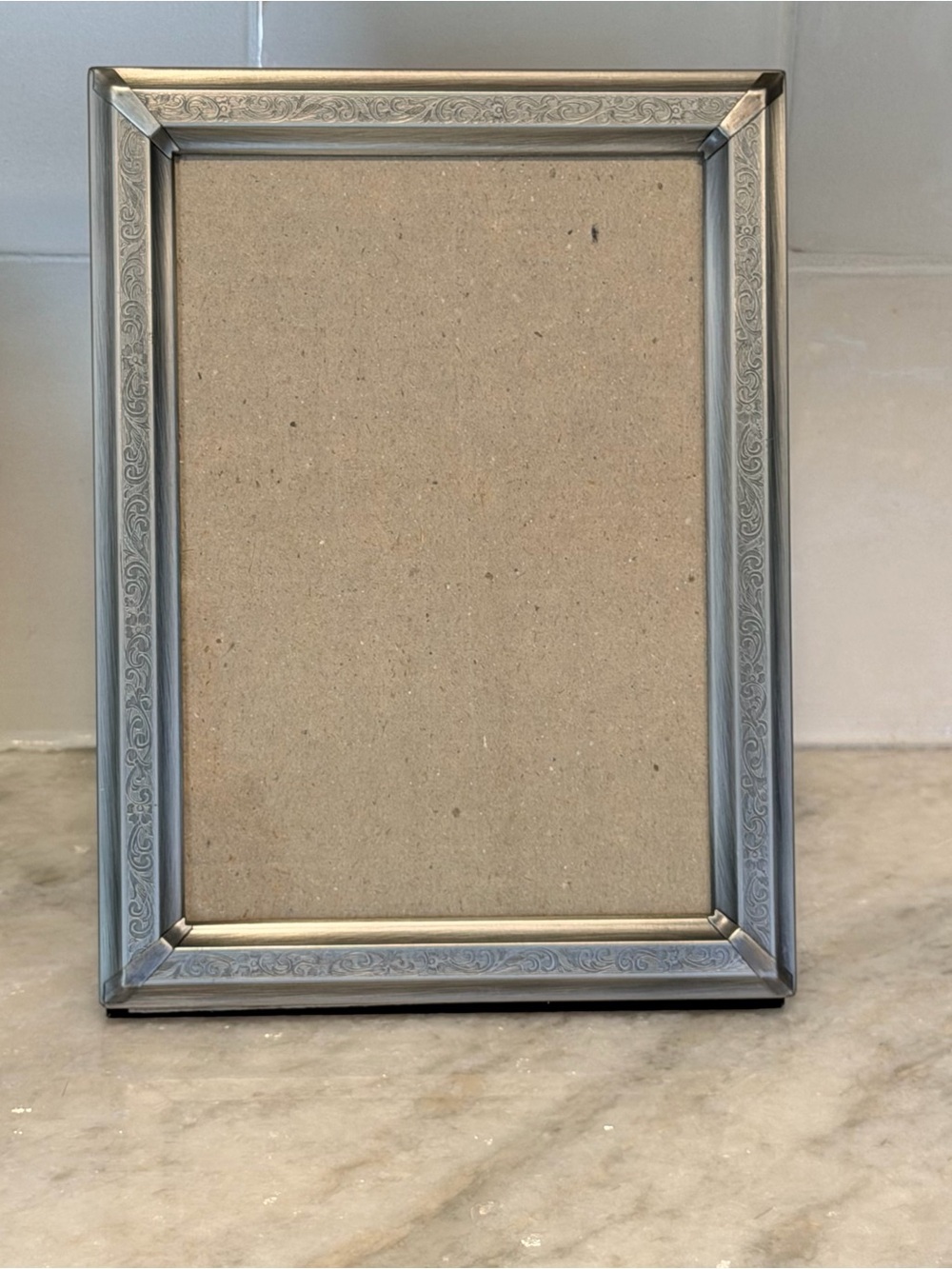 Vintage Silvertone Decorative Photo Frame - Elegant Home Accents 5x7
